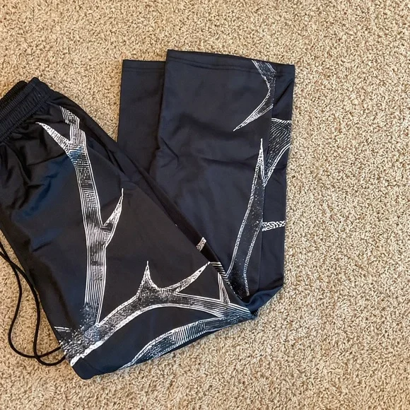 Amazon set - Picture 3 of 4